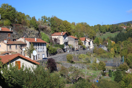 Entrée de St Privat 2 